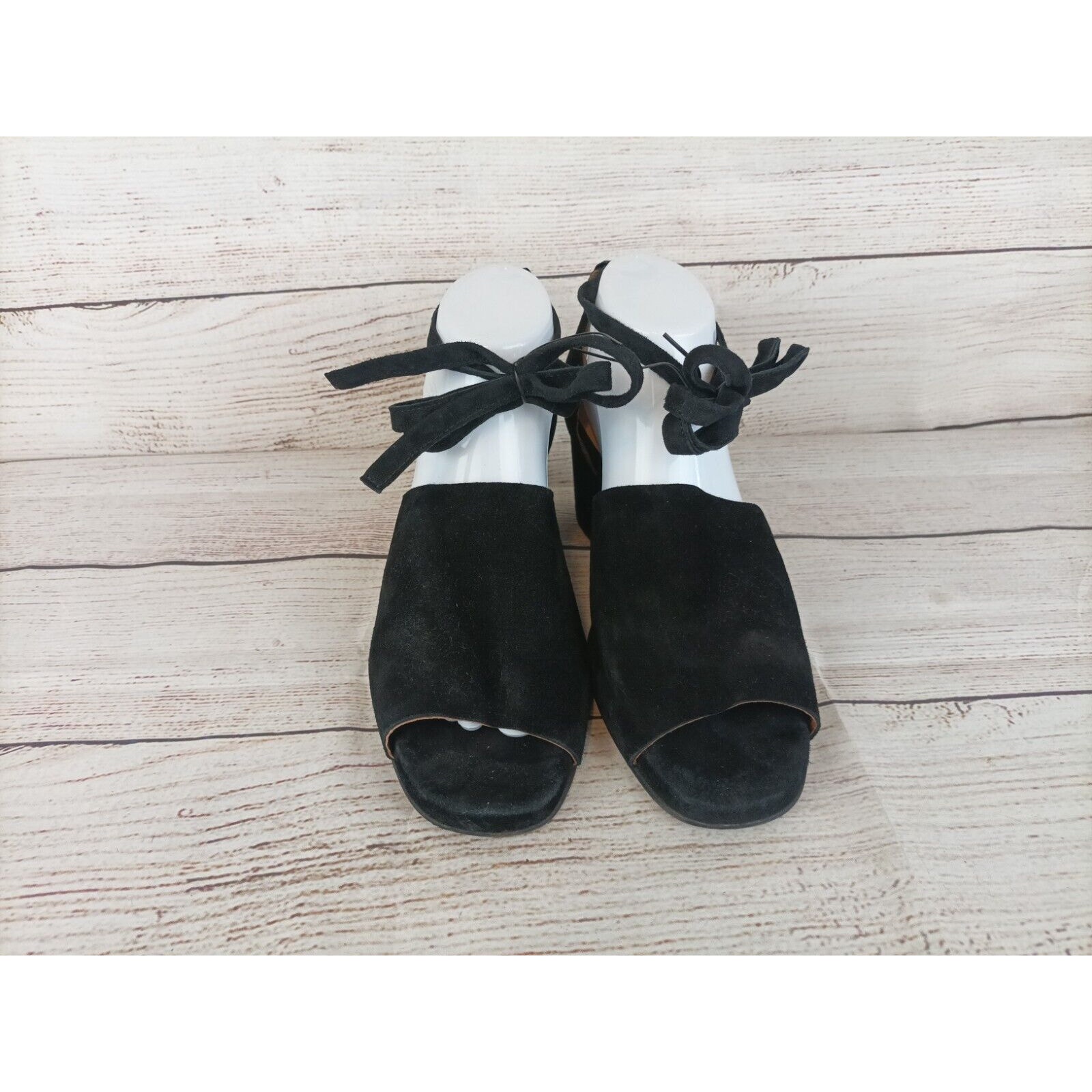 Hudson London Sz 40 (9) Uk3 Black Suede Metta City Wrap Heels Sandals — image 3 of 8